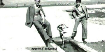 1952 στην Ιστορική βρυσούλα  της άνω Πτολεμαϊδος- Από την στήλη του κ. Γ. Καζαντζή στον Παλμό 22/06/2016