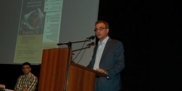 Χρηματοδότηση των έργων υποδομής για Ακρινή και Ανάργυρους από το πρόγραμμα «περιβάλλον και αειφόρος ανάπτυξη» ζήτησε ο Καρυπίδης από τον Χαρίτση