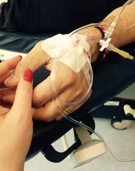 “Ο άνθρωπος δίπλα…” – Γράφει η Θεοπίστη Κρυσταλλίδου