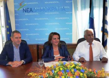 Θερμότατη υποδοχή της Μαρίας Αντωνίου στην Πιερία – Προήδρευσε και πραγματοποίησε ομιλία στην Νομαρχιακή Συνέλευση