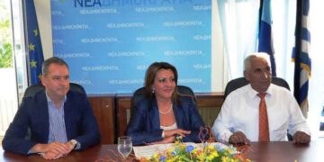 Θερμότατη υποδοχή της Μαρίας Αντωνίου στην Πιερία – Προήδρευσε και πραγματοποίησε ομιλία στην Νομαρχιακή Συνέλευση