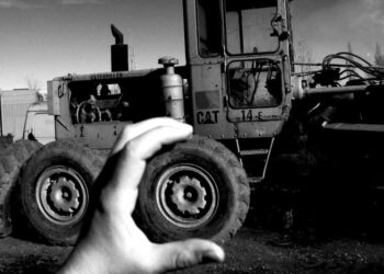 Η ενσωμάτωση του ατόμου στο περιβάλλον μέσα από την εικαστική γλώσσα -Της Κικής Τσιμπλίδου