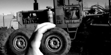 Η ενσωμάτωση του ατόμου στο περιβάλλον μέσα από την εικαστική γλώσσα -Της Κικής Τσιμπλίδου