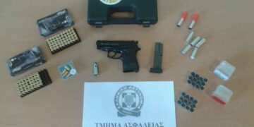 Σύλληψη 25χρονου στην Κοζάνη για οπλοκατοχή και βεγγαλικά