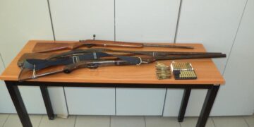 157 φυσίγγια και 3 όπλα κατασχέθηκαν – Σύλληψη 57χρονου σε περιοχή της Φλώρινας