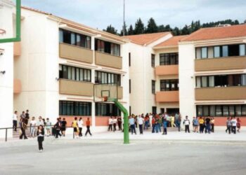 Με τα συνήθη προβλήματα η νέα σχολική χρονιά στο Ν. Κοζάνης – Έλλειψη σχολικών κτηρίων στην  επαγγελματική εκπαίδευση – Ιδρύεται ειδικό επαγγελματικό λύκειο στην Άνω Κώμη