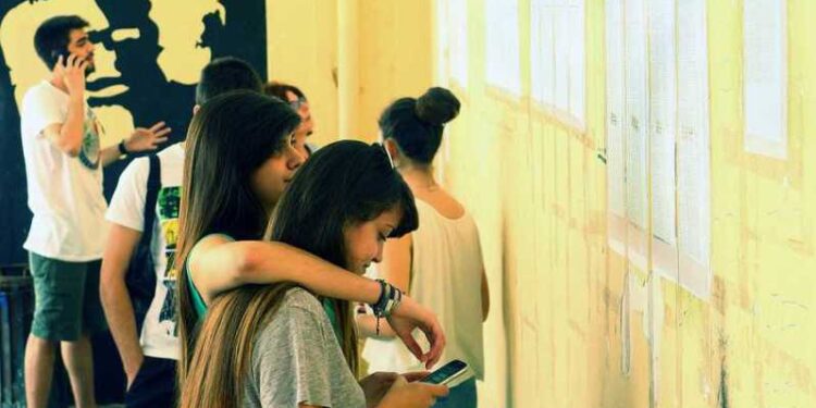 Βάσεις 2016: Τέλος στην αγωνία για τις βάσεις σε ΑΕΙ – ΤΕΙ