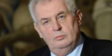 Ο απαράδεκτος Τσέχος πρόεδρος – Του Χρήστου Παπαδόπουλου