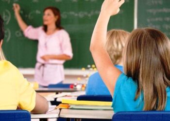 «Θερμά» ξεκινάει η φετινή χρονιά – Οι δάσκαλοι απεργούν στις 15 Σεπτεμβρίου