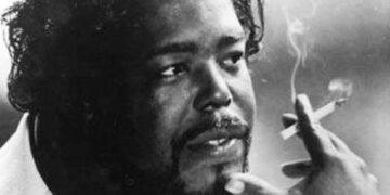 Η Μουσική Γωνιά του Μίλτου Ηλιάδη στο e-ptolemeos.gr – Barry White – I Only Want To Be With You