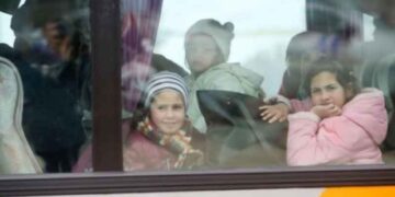 Πρόγραμμα εκμάθησης ξένων γλωσσών για προσφυγόπουλα σε Γρεβενά-Καστοριά  