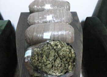 Μετέφερε πάνω από 3 κιλά και 800 γραμμάρια ακατέργαστη κάνναβη στη Φλώρινα