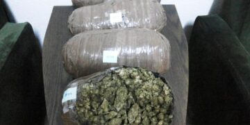 Μετέφερε πάνω από 3 κιλά και 800 γραμμάρια ακατέργαστη κάνναβη στη Φλώρινα