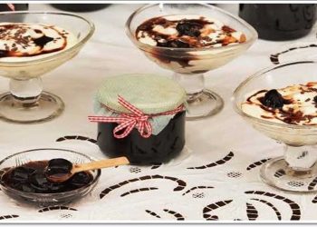 Μαγειρεύοντας με την Αρετή: Cheece cake κεράσι στο… ποτήρι