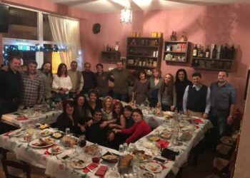 Συγκίνηση στην συνάντηση των αποφοίτων του 84 του 7ου Δημοτικού