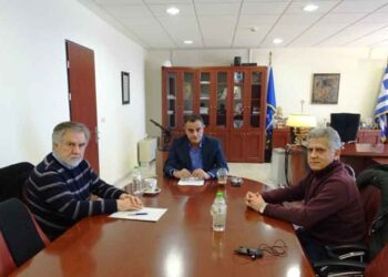 «Σε αυτή τη δύσκολη συγκυρία είναι απαραίτητο να ενώσουμε δυνάμεις και να συνδράμουμε όλοι στην κατεύθυνση της ευρείας συναίνεσης» δήλωσε ο Περιφερειάρχης μετά τη συνάντησή του με τους επικεφαλής των παρατάξεων του δήμου Σερβίων-Βελβεντού