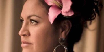 Η Μουσική Γωνιά του Μίλτου Ηλιάδη στο e-ptolemeos.gr –  Kylie Auldist – No Use