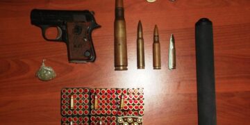 Γρεβενά: Σύλληψη 3 ατόμων για κατοχή αρχαιοτήτων, ναρκωτικών και όπλων