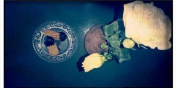 Ιστορίες Μαγειρικής: Η Λενιώ, ο Χρυσόστομος και τα πτι φουρ