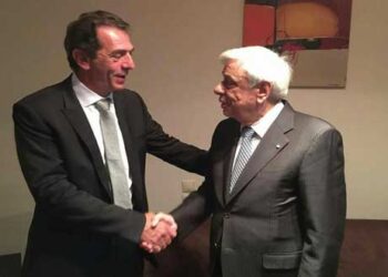 Συνάντηση με τον Πρόεδρο της Δημοκρατίας πραγματοποίησε ο Πρόεδρος της Ελληνικής Ομοσπονδίας Γούνας Δημήτριος Κοσμίδης (δελτίο τύπου)