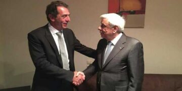 Συνάντηση με τον Πρόεδρο της Δημοκρατίας πραγματοποίησε ο Πρόεδρος της Ελληνικής Ομοσπονδίας Γούνας Δημήτριος Κοσμίδης (δελτίο τύπου)