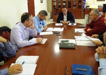 «Με ενισχυμένες παρεμβάσεις θα απαντήσουμε στα ζητήματα της μεταλιγνιτικής περιόδου» τόνισε ο Θ. Καρυπίδης σε σύσκεψη για το θέμα