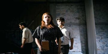 Η παράσταση «Φτάσε όπου δεν μπορείς» φτάνει στην Κωνσταντινούπολη