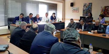 Ένταση στο Συντονιστικό για τις εξελίξεις στη ΔΕΗ που συνεδριάζει στη Φλώρινα