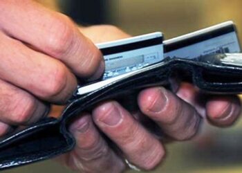 Πιάστηκε στα πράσα ο 35χρονος «πορτοφολάς»