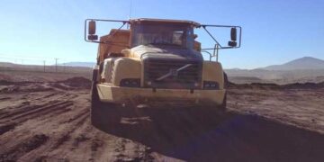 Τραυματισμός 42χρονου εργαζόμενου από ανατροπή Ούνιμοκ στο Ορυχείο Νοτίου Πεδίου