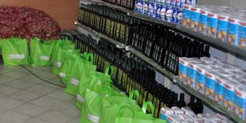 Διανομή προϊόντων από το κοινωνικό παντοπωλείο του Δήμου Αμυνταίου