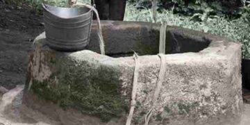 Καλαντόνερον: Ένα από τα Ποντιακά έθιμα της Πρωτοχρονιάς!