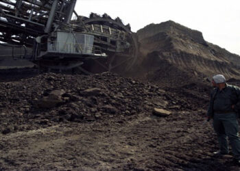 Ανακοινώσεις σωματείων της περιοχής σχετικά με το «κούρεμα» του δώρου των Χριστουγέννων των 8μηνιτών