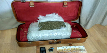 Καστοριά: Βαλίτσα από… ναρκωτικά! (Φωτογραφία)