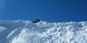 Νεκρός ο 30χρονος που καταπλακώθηκε από χιονοστιβάδα στη Βασιλίτσα – Γιος γνωστού αγγειοχειρουργού ο άτυχος νέος που έφυγε ξαφνικά από τη ζωή