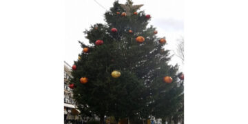 Προβληματισμός και έντονη κριτική για το Δ. Εορδαίας, με αφορμή Στολισμό και Πνευματικό Κέντρο – Ο Επίκαιρος καταγράφει