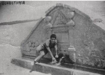 Τη Ποπαγιαννίνας το πεγάδ’ ‘ς σην Βοϊβοτίναν (Σπηλιά) – Γράφει ο Παναγιώτης Μωϋσιάδης