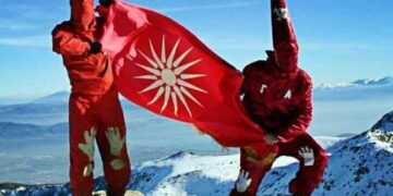 Σκοπιανοί Εθνικιστές στην Κοζανίτικη Αποκριά; – Ο Επίκαιρος καταγράφει