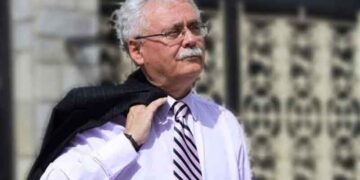 Δημήτρης Λαμπρόπουλος: Ο γιατρός που πίστεψε τις ΣΔΙΤ – Αφιέρωμα του newmoney.gr στον Πρόεδρο της ΔΙΑΔΥΜΑ