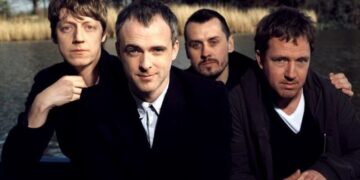 Η Μουσική Γωνιά του Μίλτου Ηλιάδη στο e-ptolemeos.gr – Travis – Side