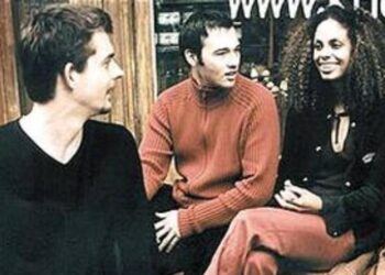 Η Μουσική Γωνιά του Μίλτου Ηλιάδη στο e-ptolemeos.gr – Cultured Pearls – Just to let you know