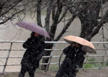 Επιδεινώνεται ο καιρός – Έρχονται βροχές, χιόνια και ισχυροί άνεμοι