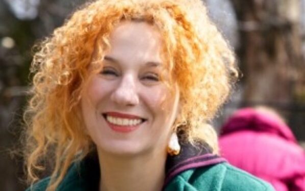 ΔΗΠΕΘΕ Κοζάνης: Η Στέλλα Μιχαηλίδου για το «Περπατώ εις το δάσος» στην Αίθουσα Τέχνης