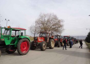 Κλείνει για μία ώρα το μπλόκο στο Αντίγονο