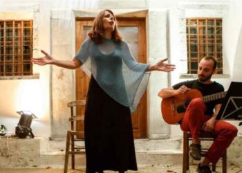 Εργαστήρι αφήγησης από το ΔΗ.ΠΕ.ΘΕ. Κοζάνης «Παραμύθια και νότες» με την Αν. Θάνου και τον Αλ. Μακρή