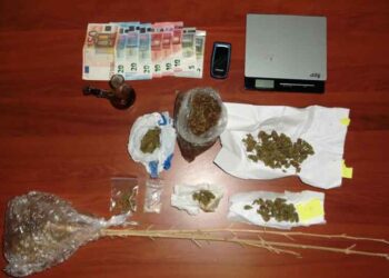 Συνελήφθησαν στα Γρεβενά τέσσερα ατόμα για κατοχή και διακίνηση ναρκωτικών
