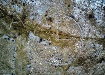 Μυστήριο!!!! Τι δείχνει το ρολόι και το Α που είναι χαραγμένο στα βουνά της Σιάτιστας (VIDEO)