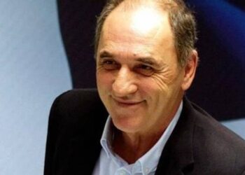 Ολοκληρώθηκε η συνάντηση Σταθάκη με φορείς – Αναμένεται γνωμοδότηση της ΔΕΗ για τις μετεγκαταστάσεις Αναργύρων και Ακρινής