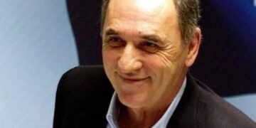 Ολοκληρώθηκε η συνάντηση Σταθάκη με φορείς – Αναμένεται γνωμοδότηση της ΔΕΗ για τις μετεγκαταστάσεις Αναργύρων και Ακρινής