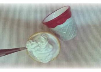 Ιστορίες Μαγειρικής: Το νηστίσιμο παγωτό, η κυρία Γεωργία και η νηστεία